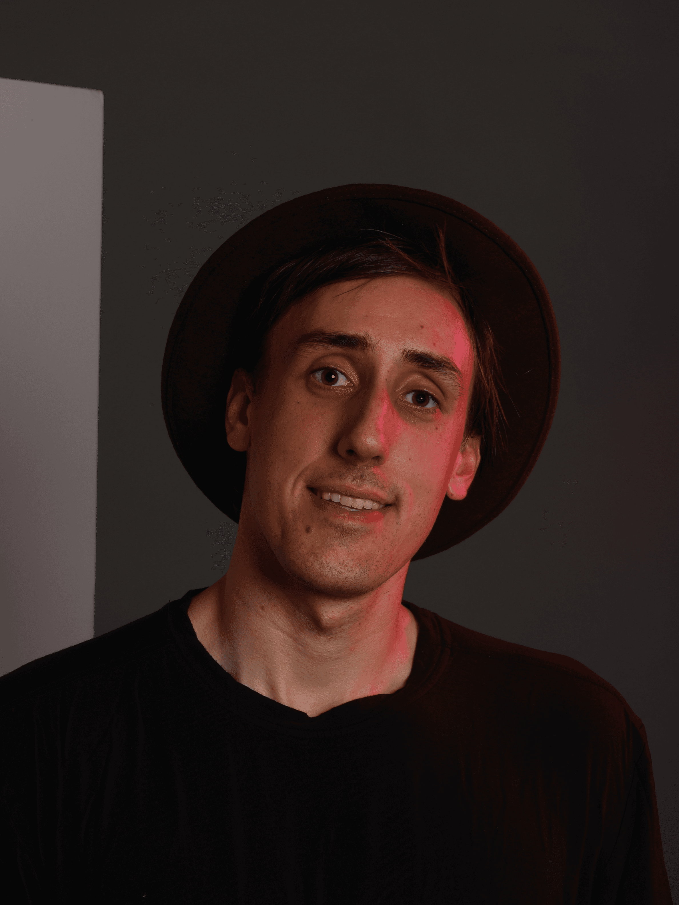 Zach Alexander performing live